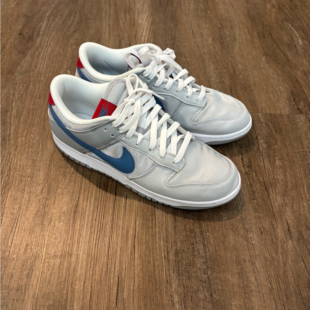 Nike Dunk Low ‘Silver Surfer’